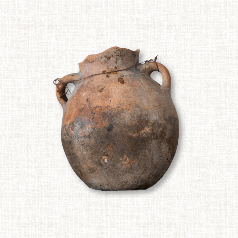 Weathered Wide-Bellied Harvest Pot No. 10