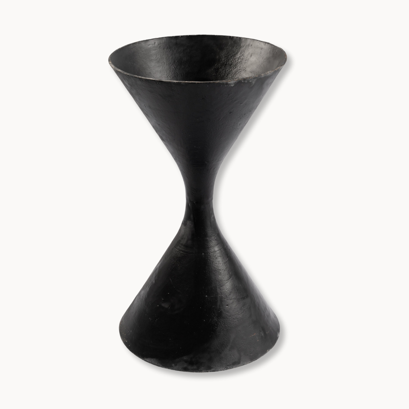 Spindle Planter