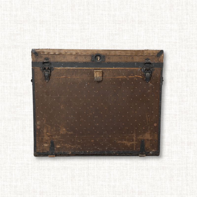 Tophams Studded Trunk