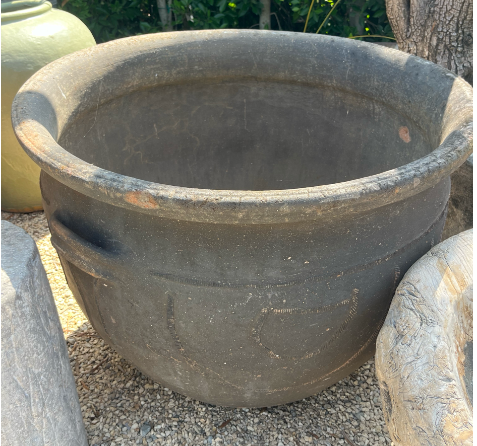 African Pot Vintage