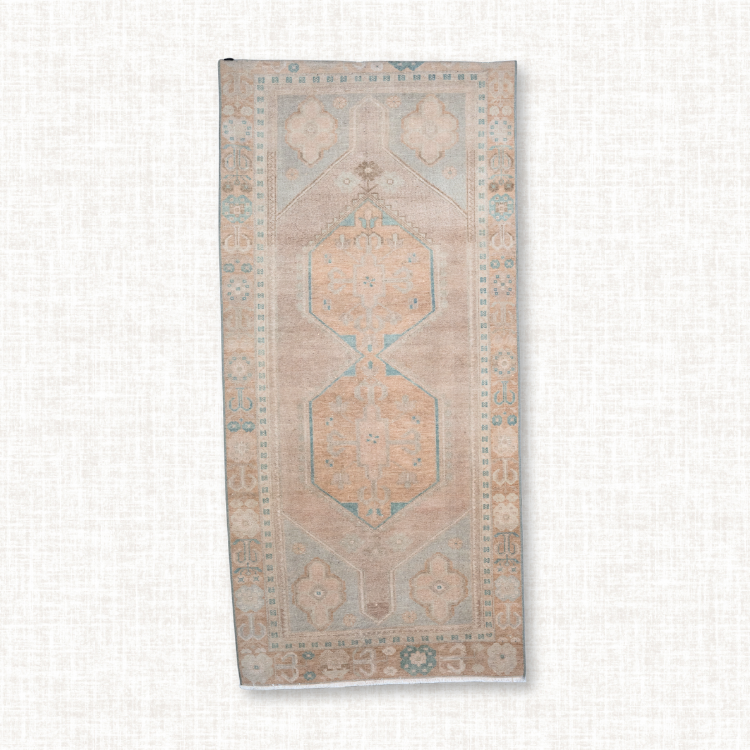 Anatolian Soft Vintage Geometry Runner