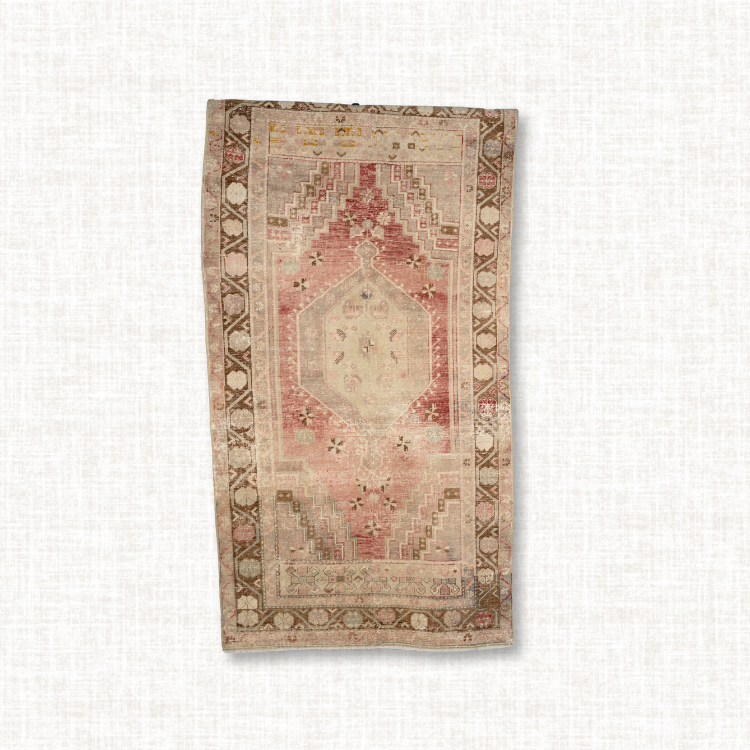 Vintage Rosette Steps Rug