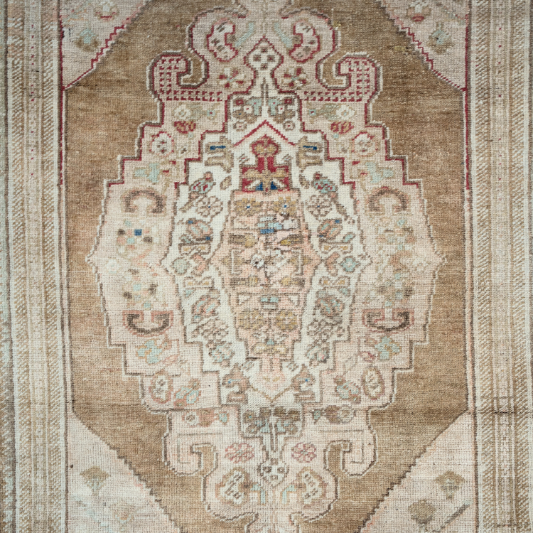 Sandstone Laurel Rug
